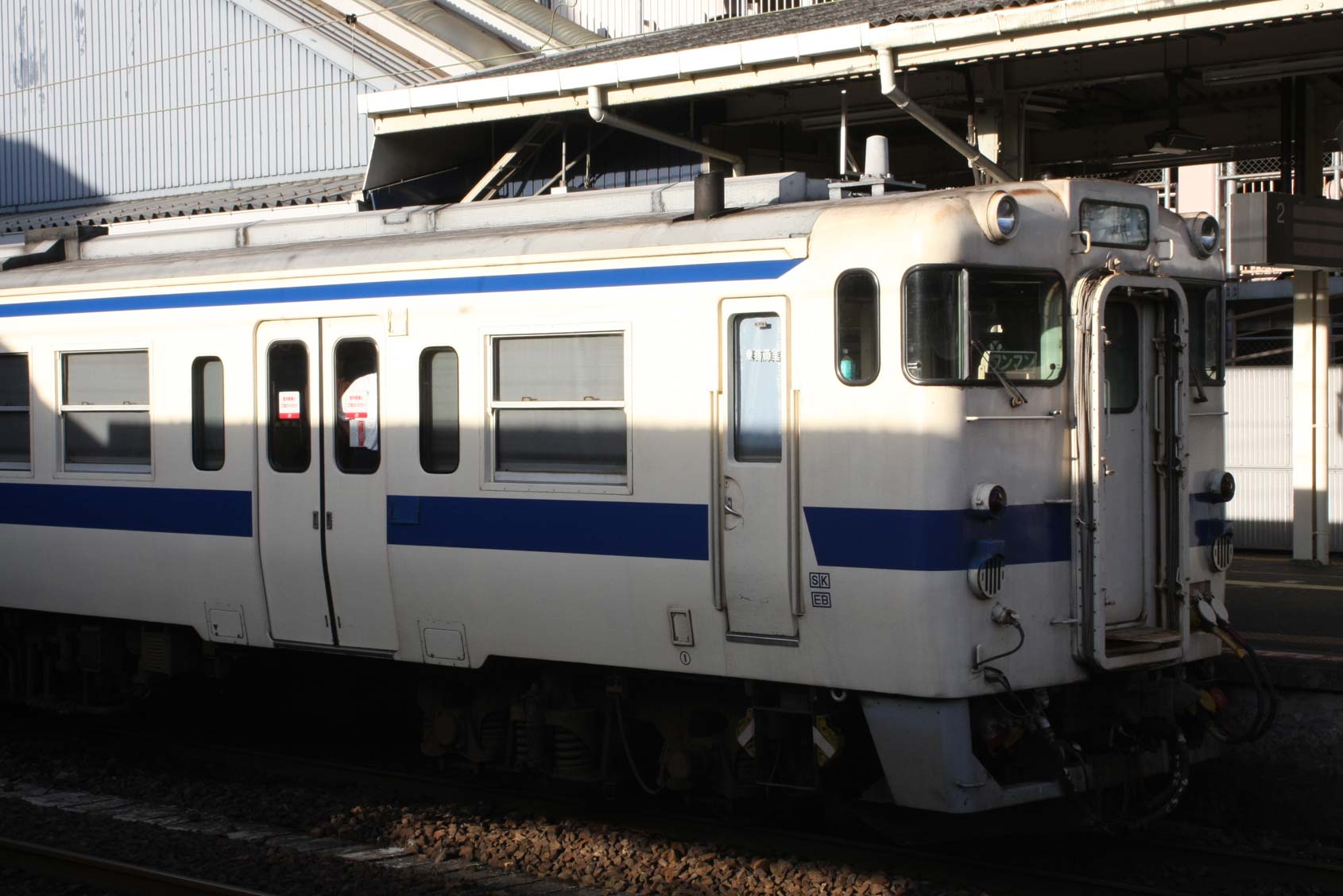鹿児島中央駅　キハ40系普通列車