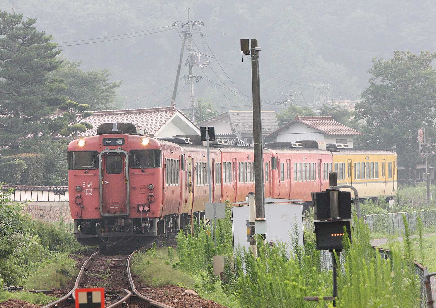 芸備線志和口駅入線　キハ40普通列車