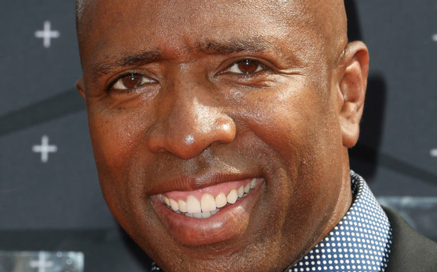 does kenny smith have a wife